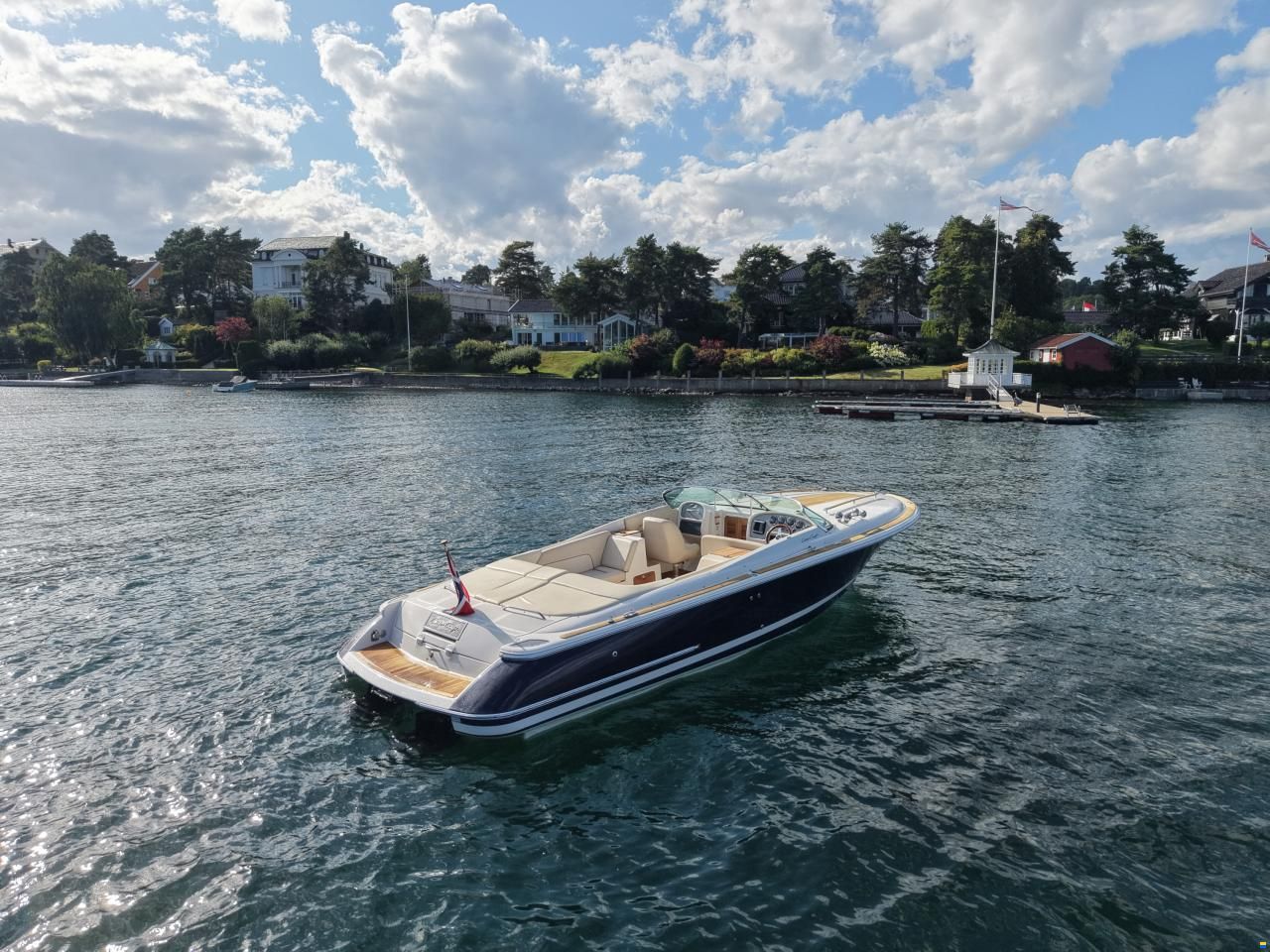 Chris Craft 28 Corsair