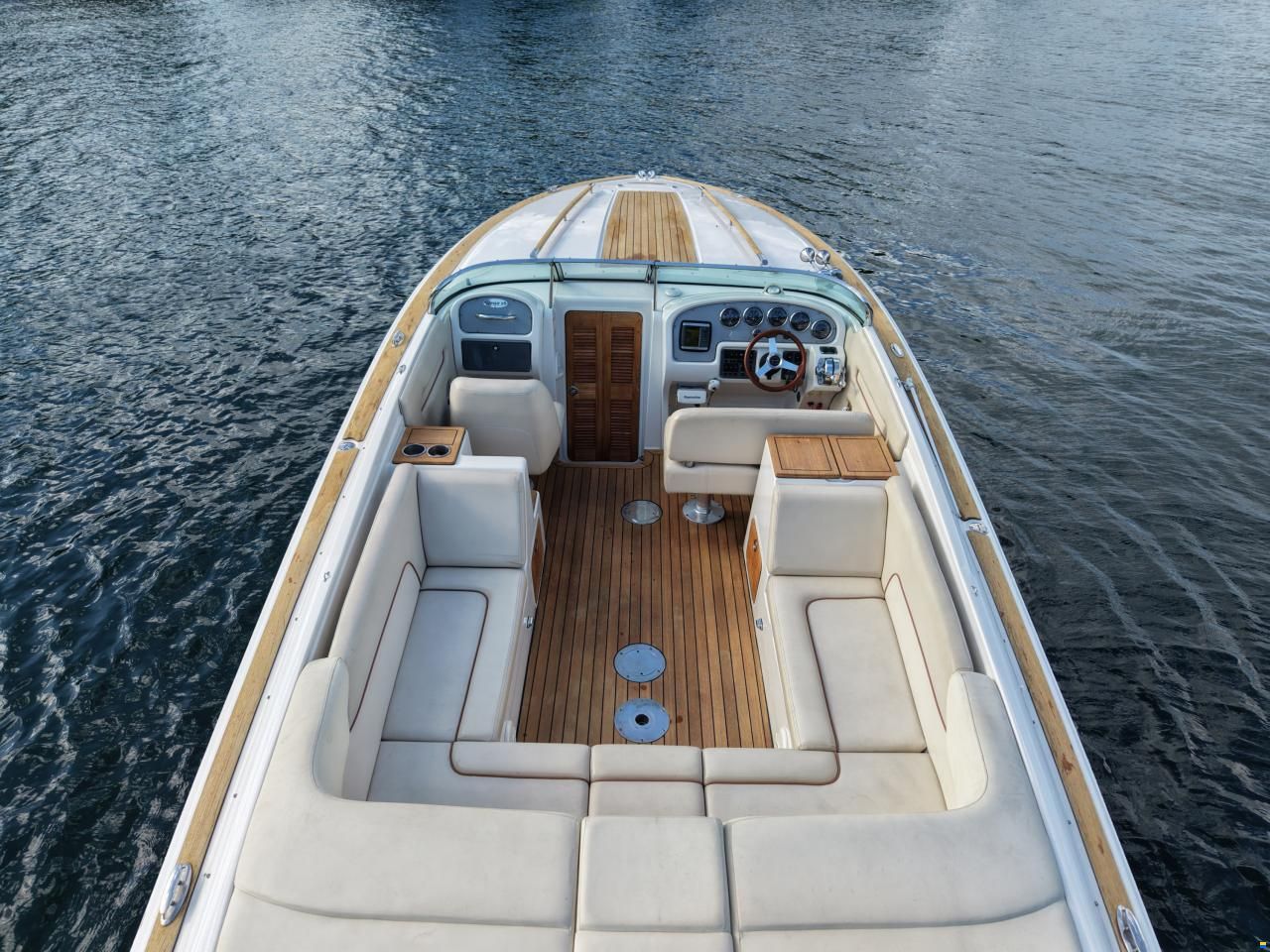Chris Craft 28 Corsair