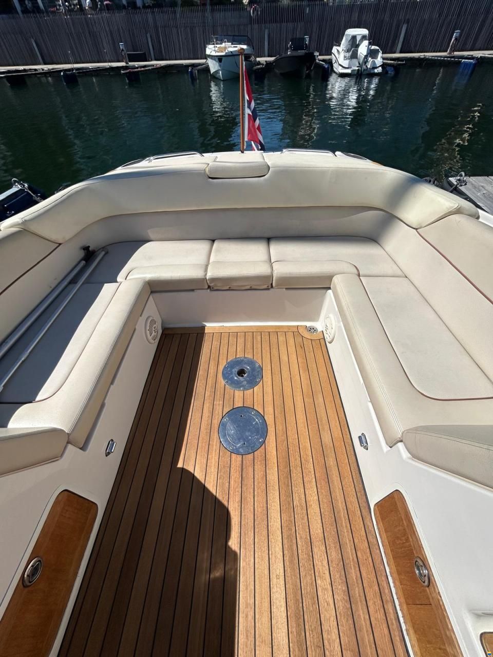 Chris Craft 28 Corsair