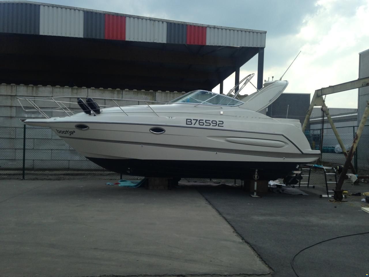 Maxum 2800 SCR