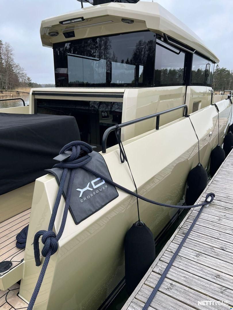 XO Boats 44 EXPLR
