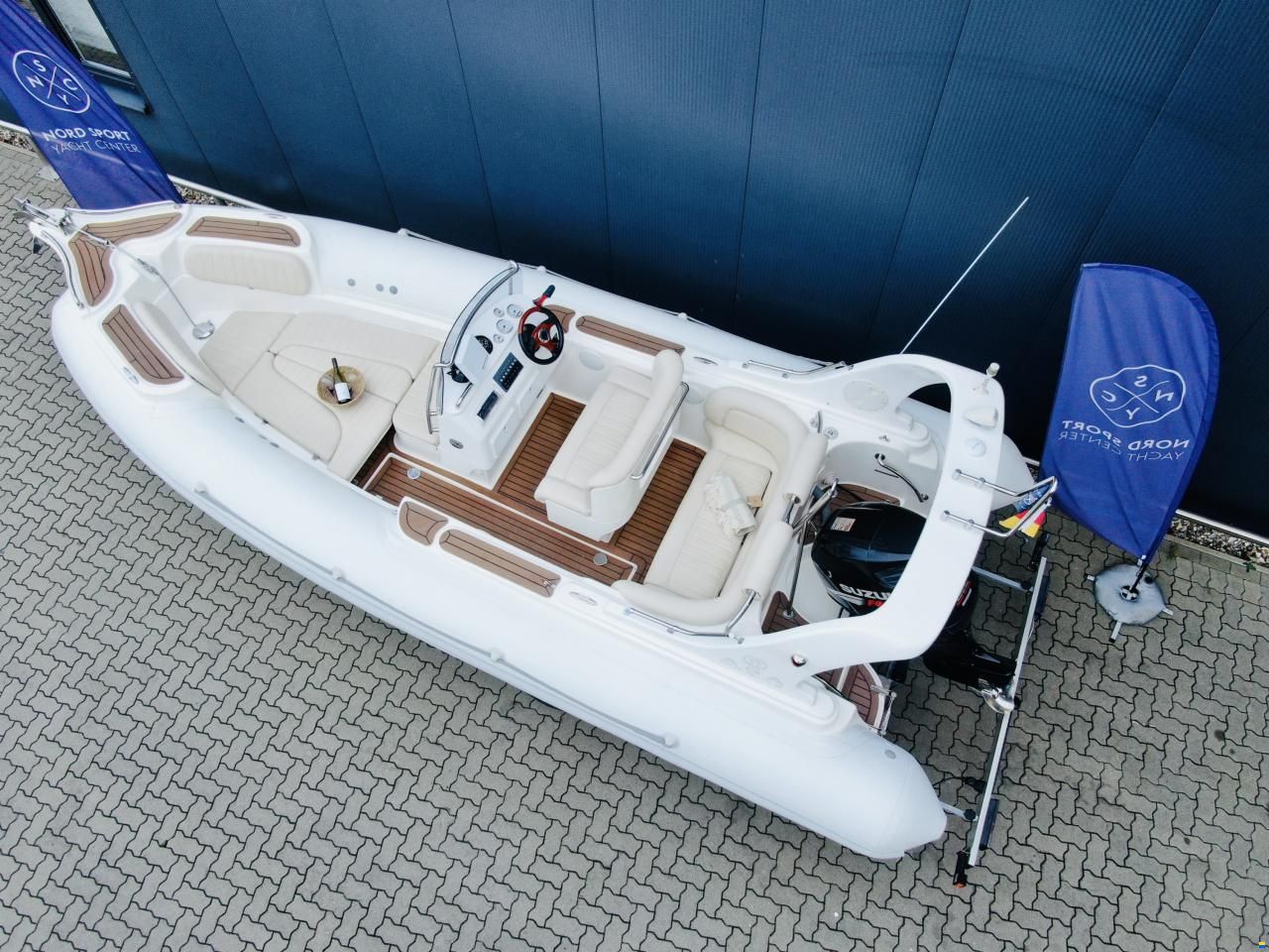 AGA-Marine 640 Spirit