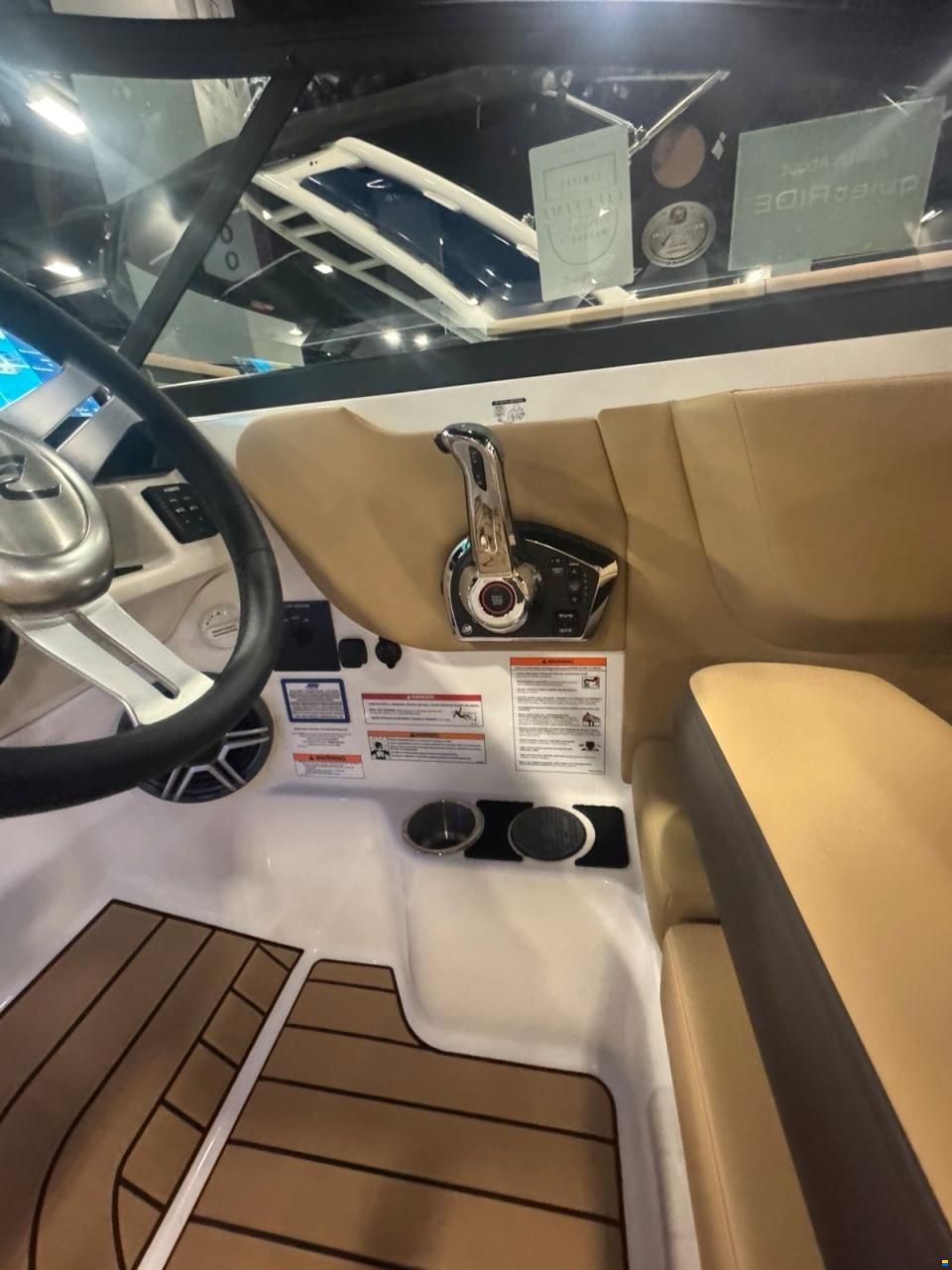 Sea Ray 270 SDX E