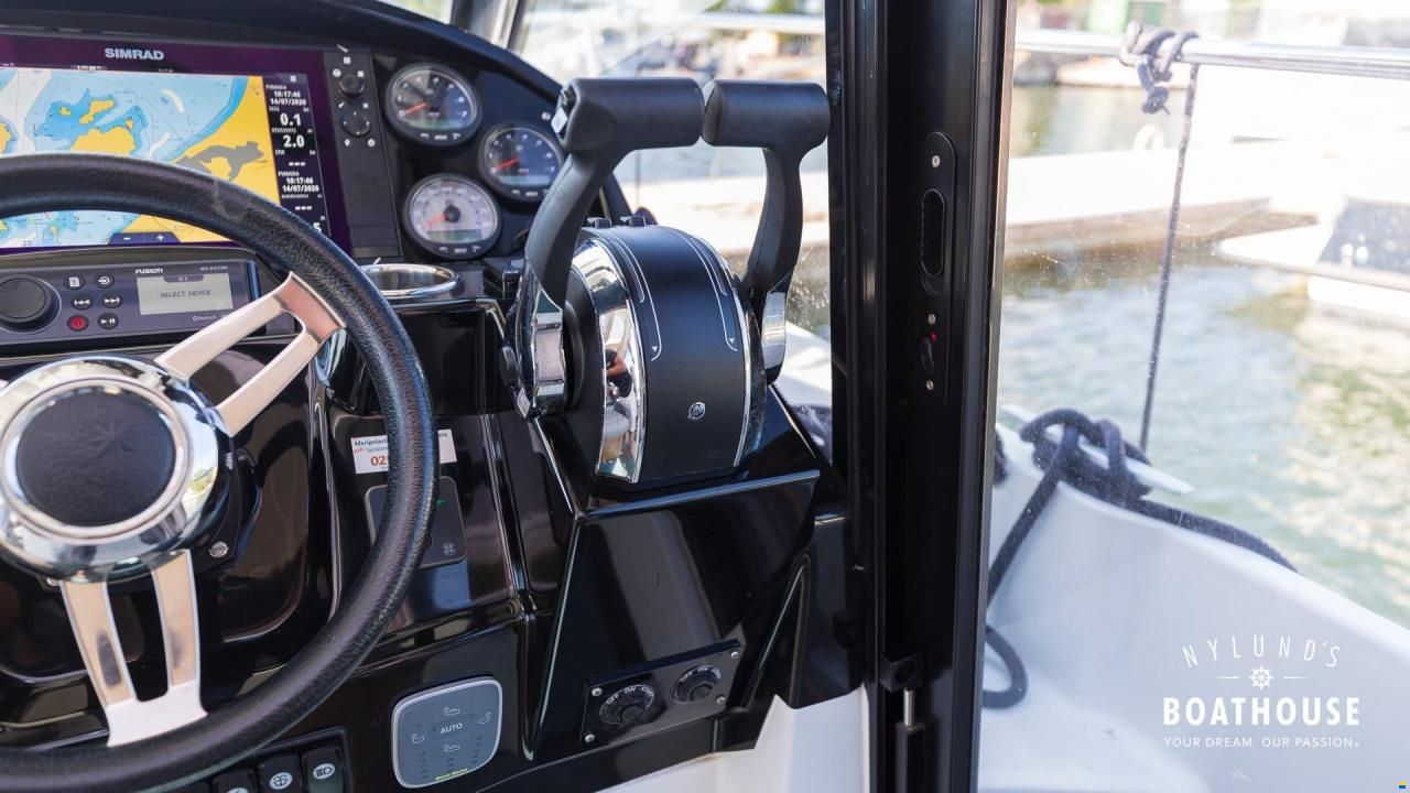 Jeanneau Merry Fisher 895