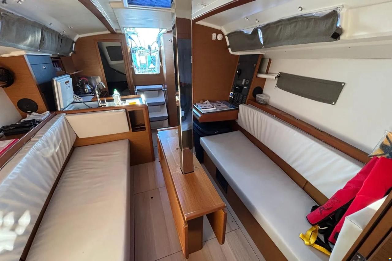 Jeanneau Sun Odyssey 349