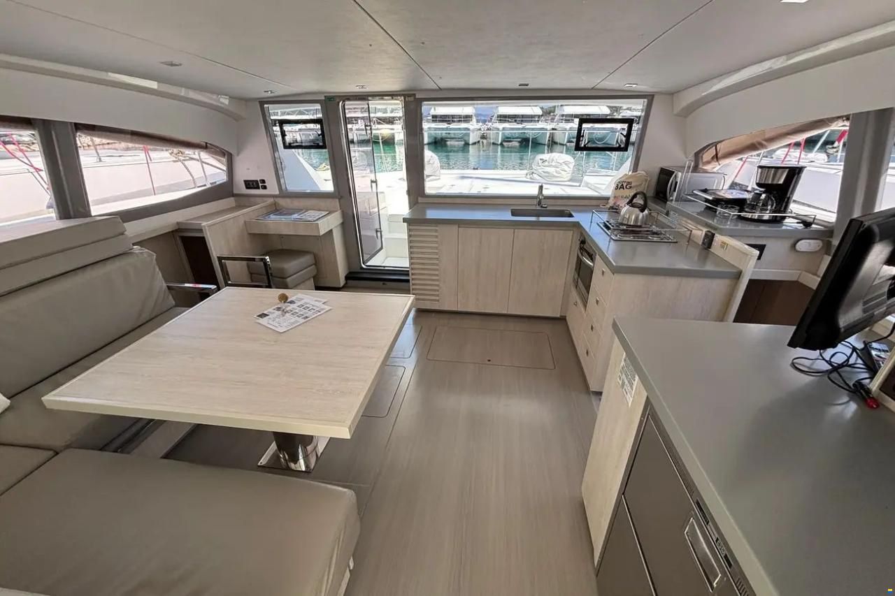 Leopard 43 Powercat