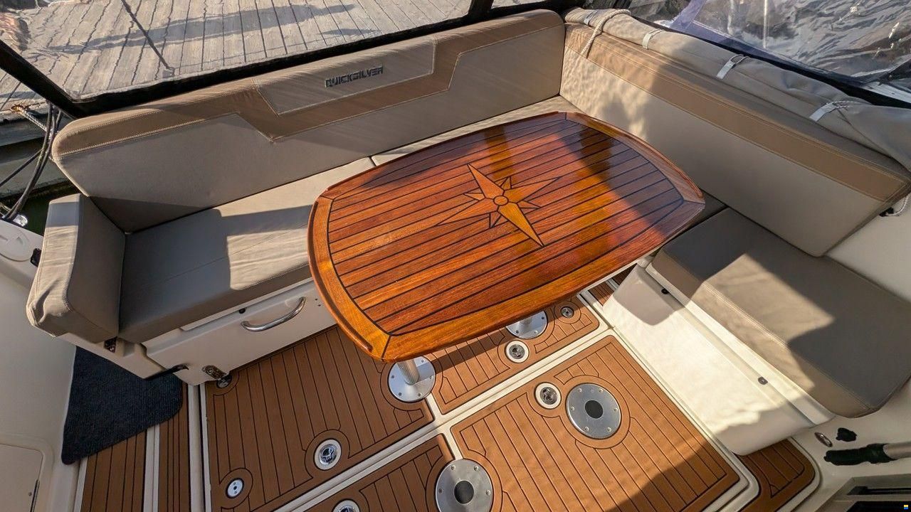 Quicksilver ACTIV 855 CRUISER