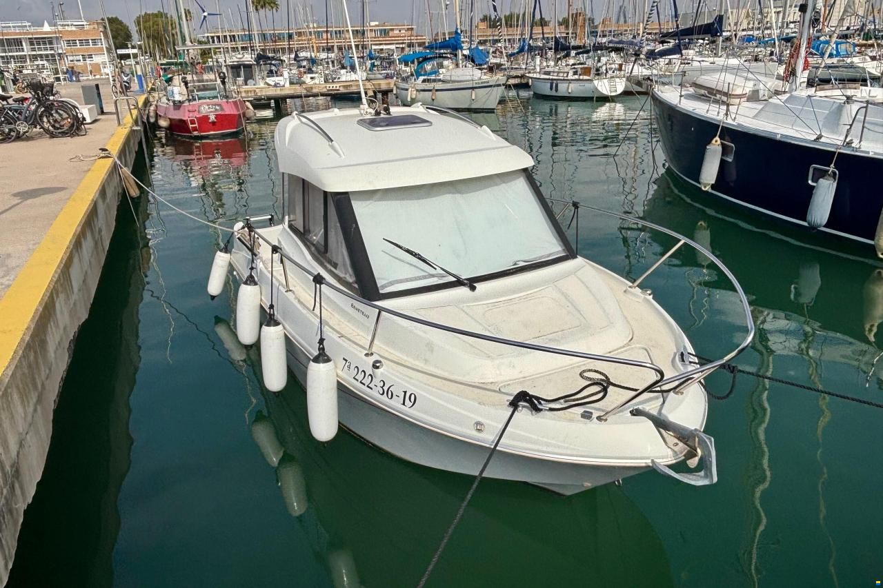 Beneteau Antares 5.80