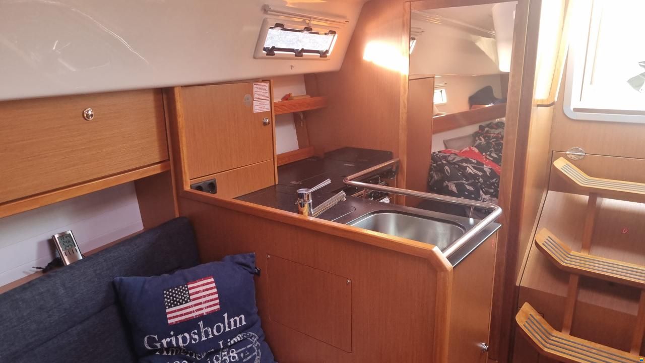 Bavaria 32 Cruizer