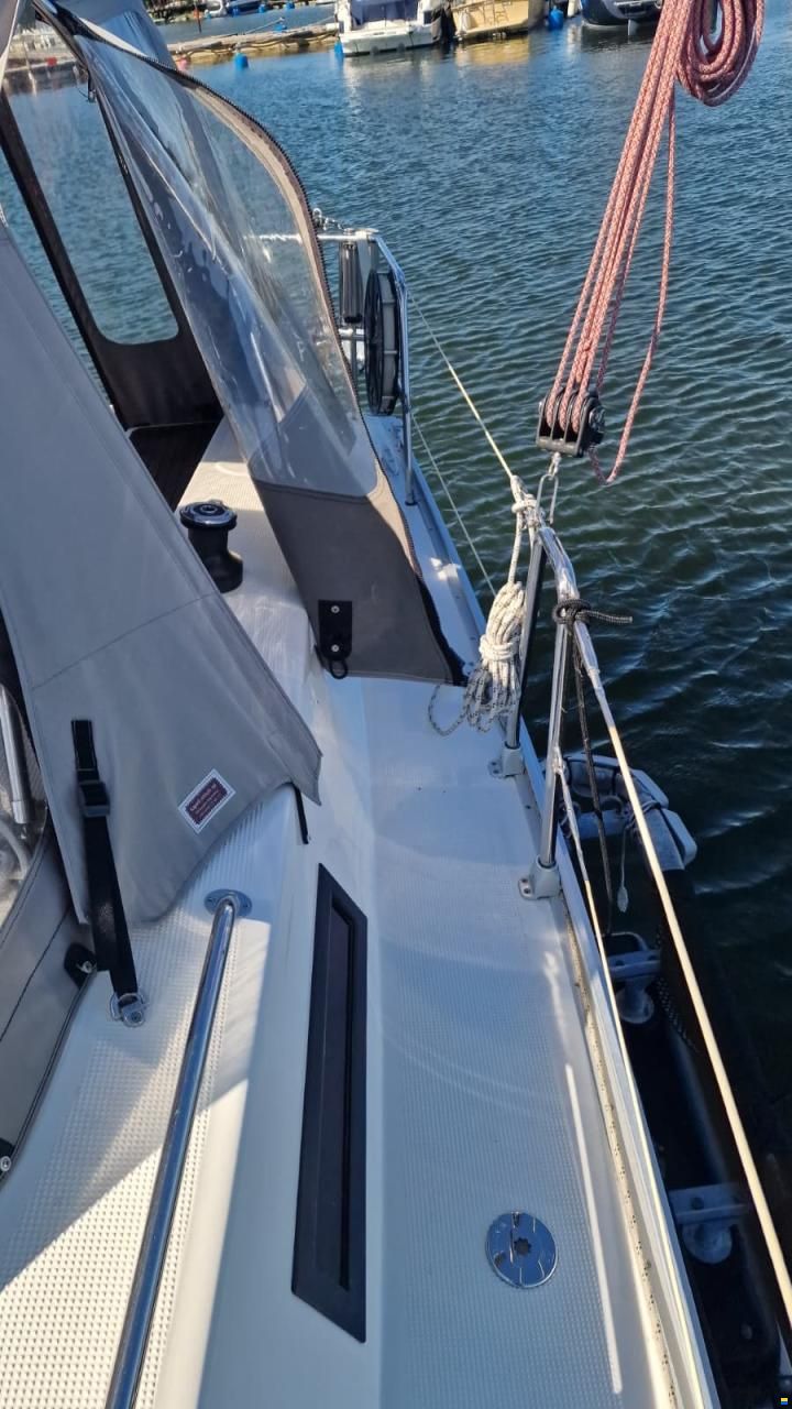 Bavaria 32 Cruizer