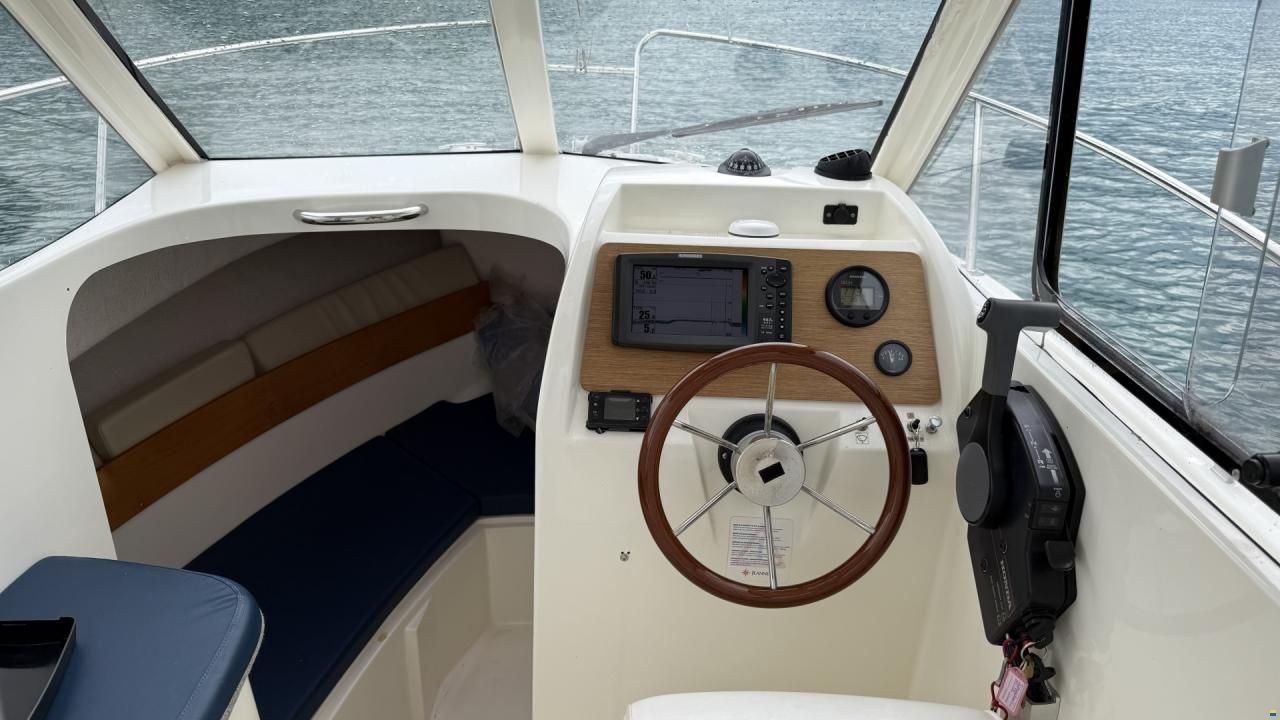 Jeanneau Merry Fisher 585