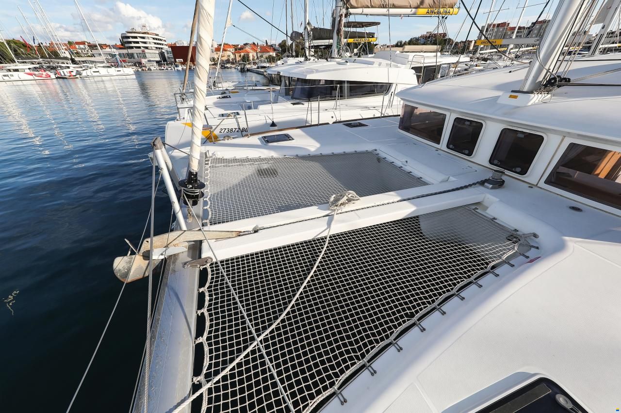 Lagoon 400 S2