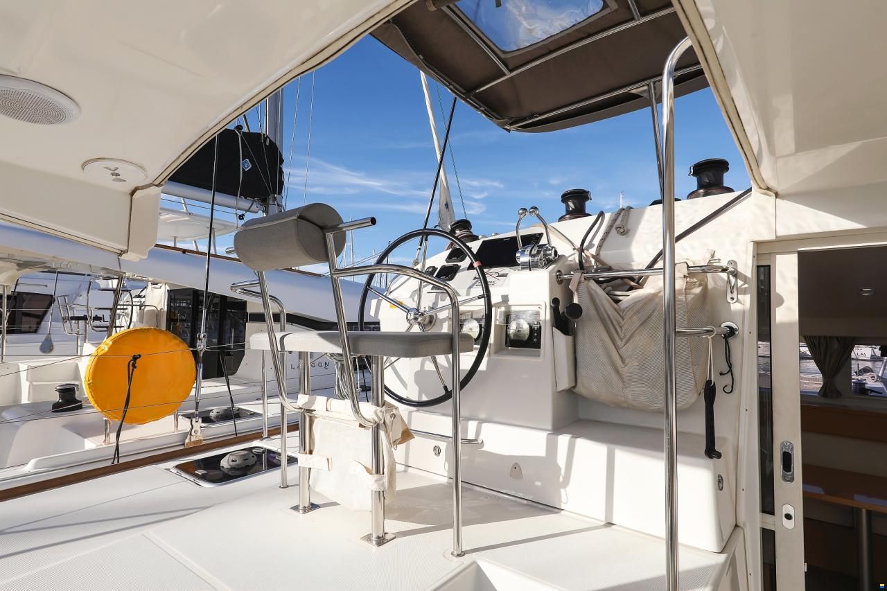 Lagoon 400 S2