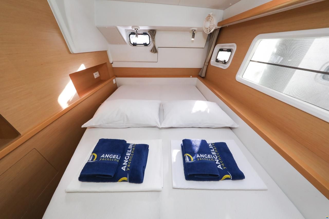 Lagoon 400 S2