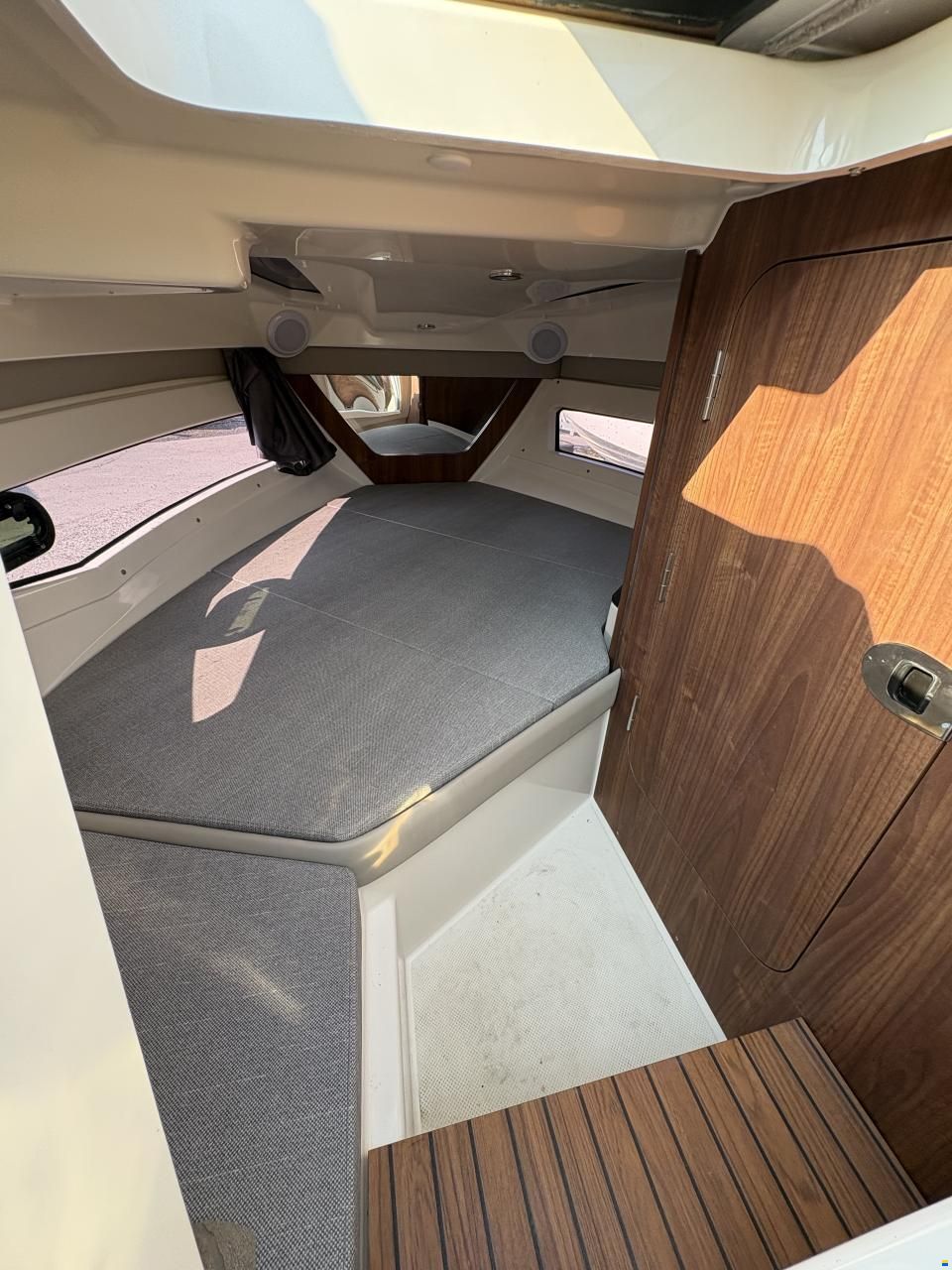 Quicksilver 755 Cruiser