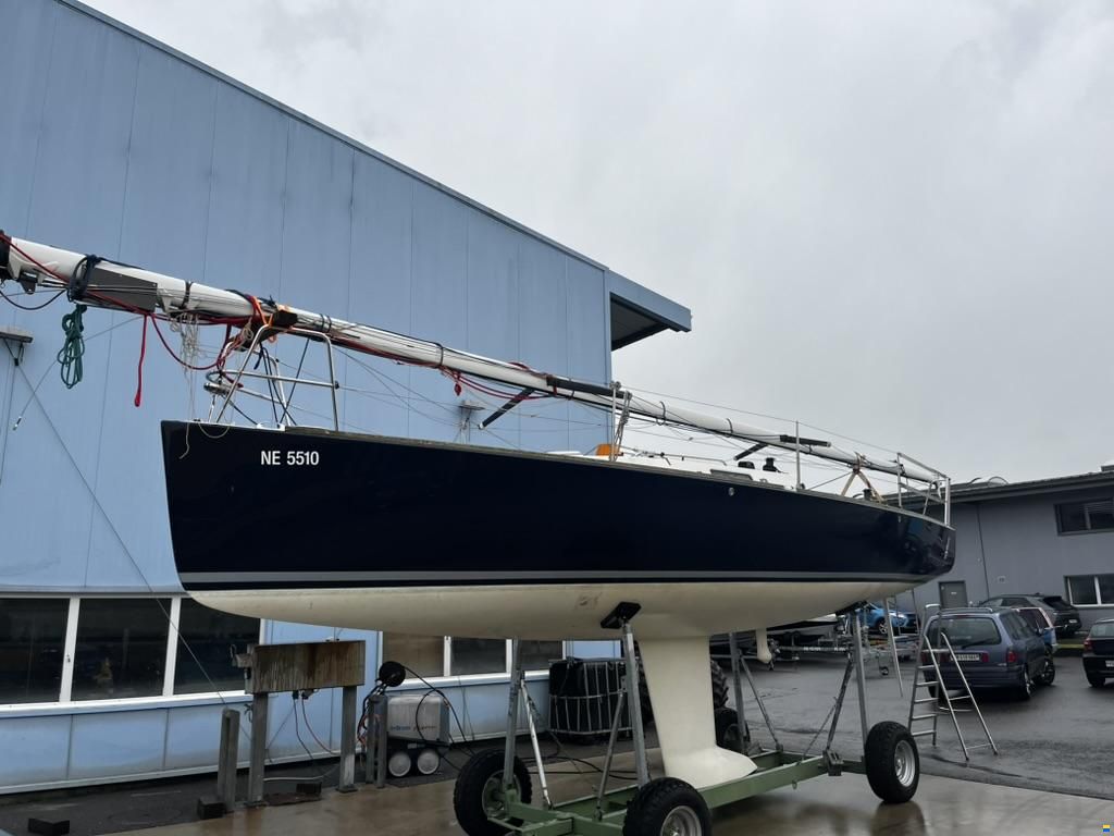JComposite J100