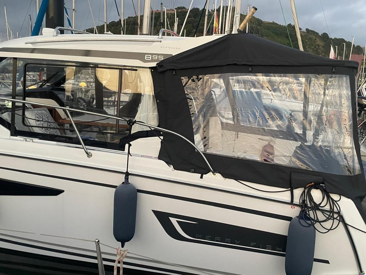 Jeanneau Merry Fisher 895