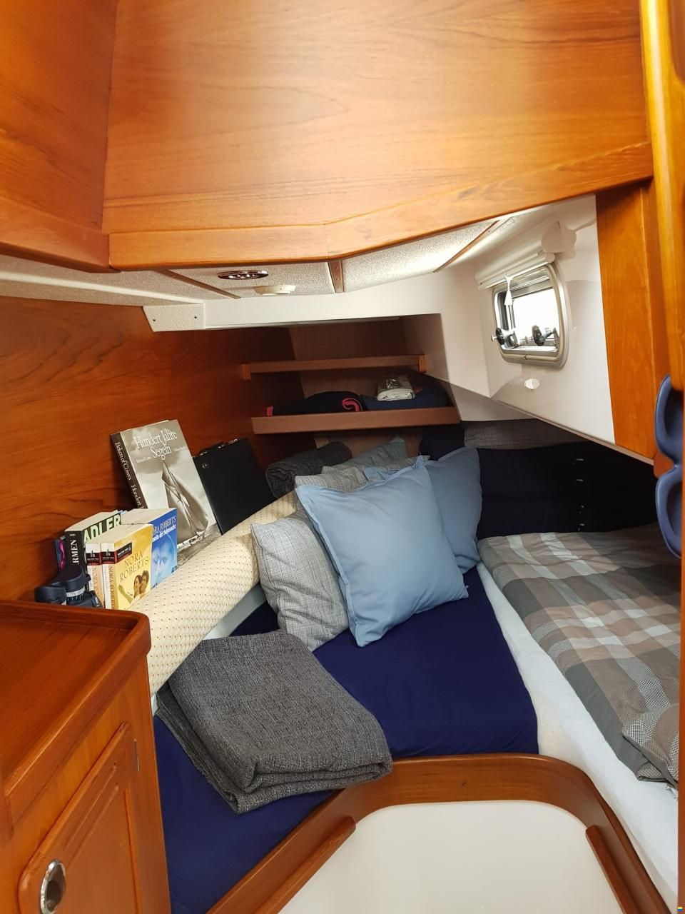Nauticat 321