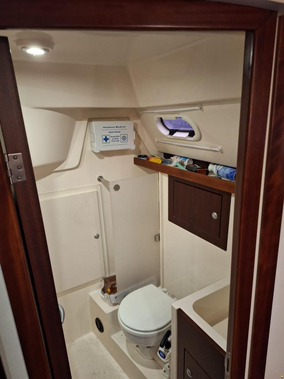 Hanse 320