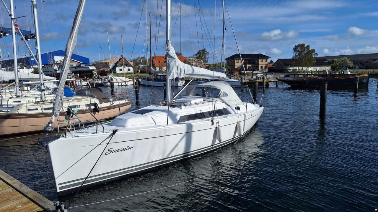 Hanse 320