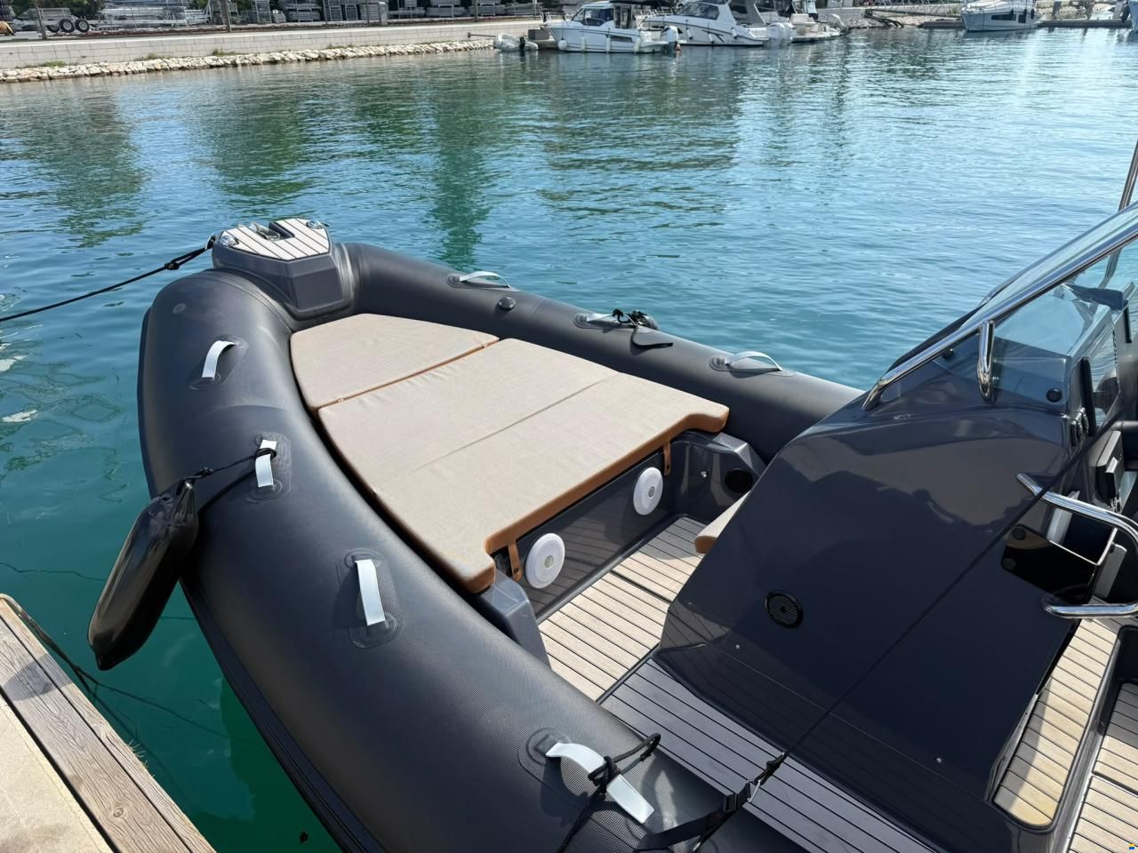 Zodiac Medline 6.8