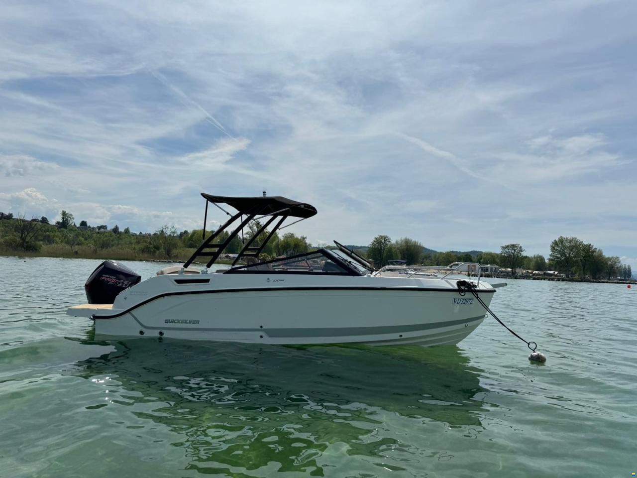 Quicksilver 675 Bow Rider/200 pro xs