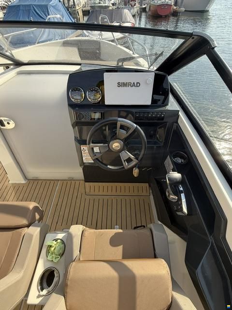 Quicksilver 675 Bow Rider/200 pro xs
