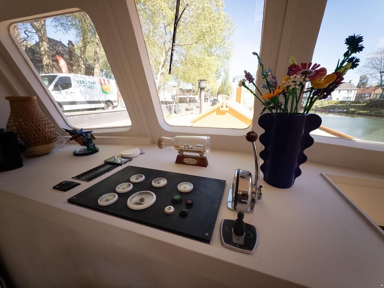 Woontjalk 17,5 x 4,3 m - Ruim Woonschip