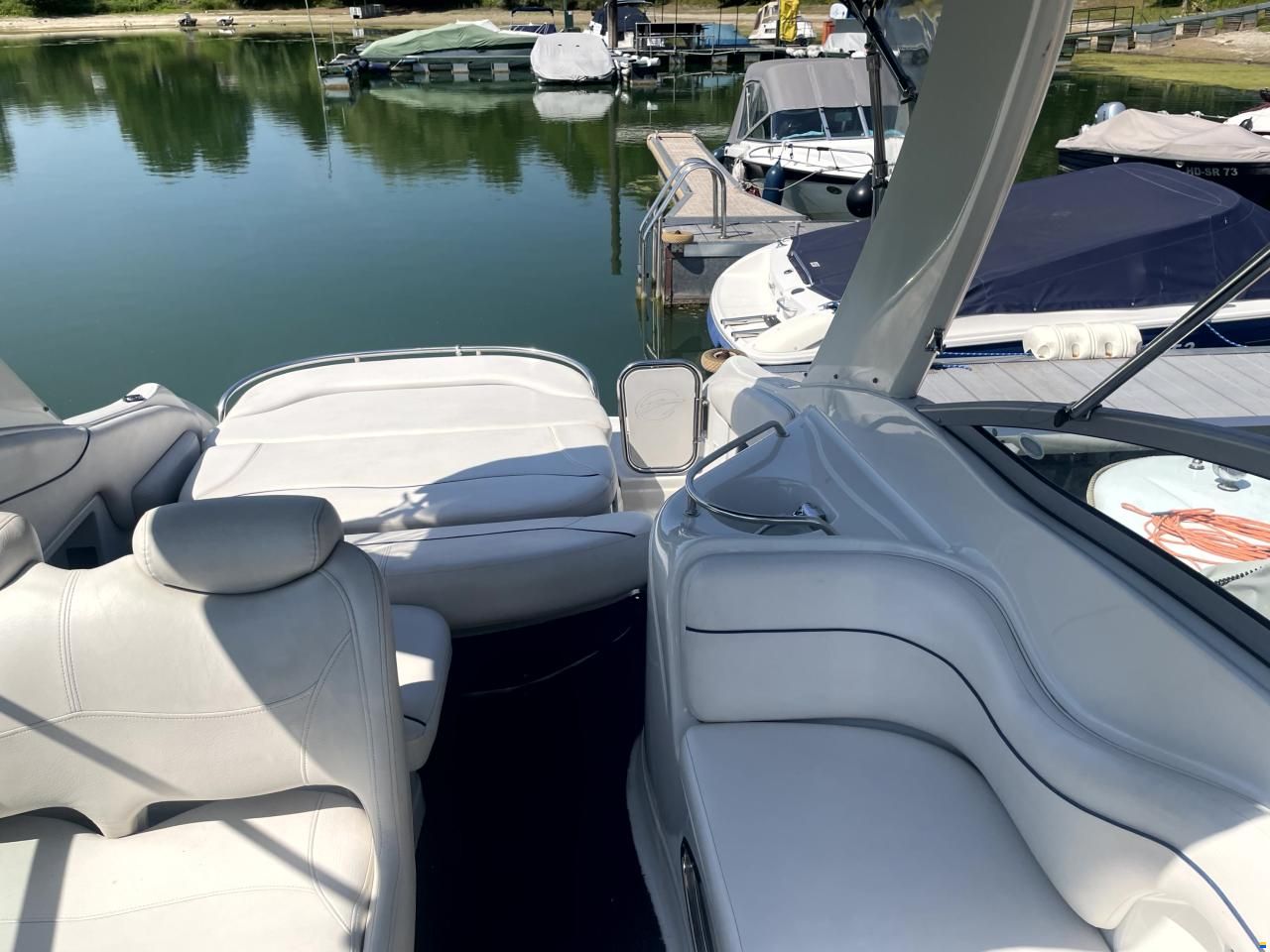 Crownline 270 CR