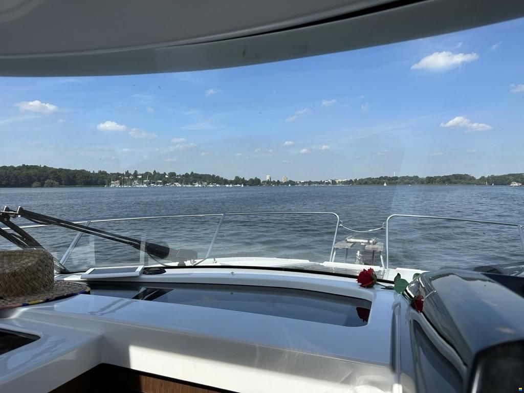 Beneteau Antares 9