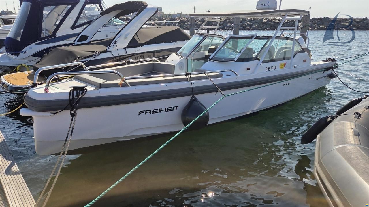 Axopar 24 T-Top 150h- Trailer