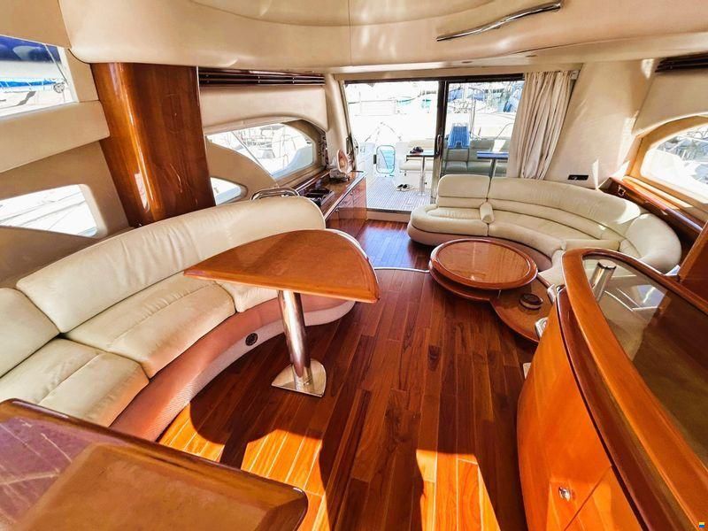 Azimut 55