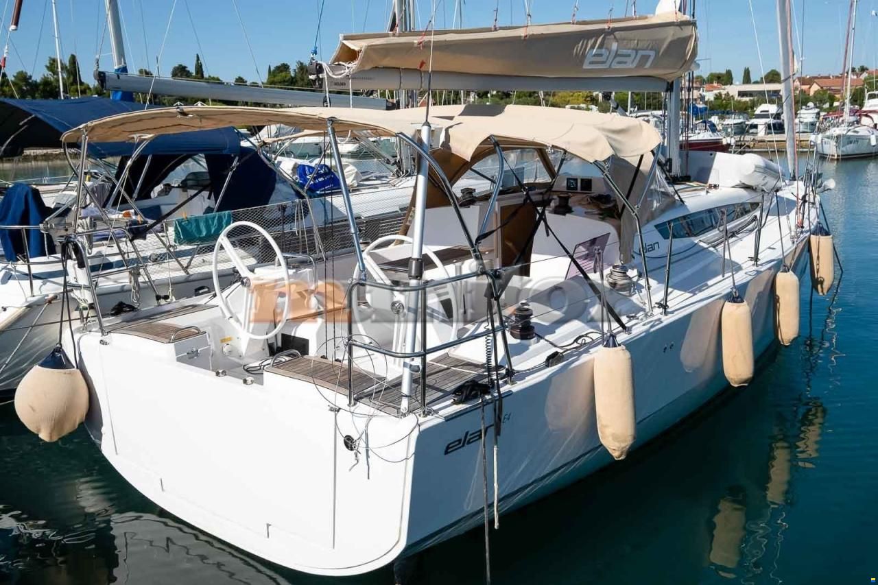 Elan E4