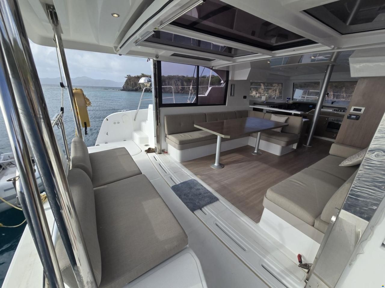 Bali 40 Catspace