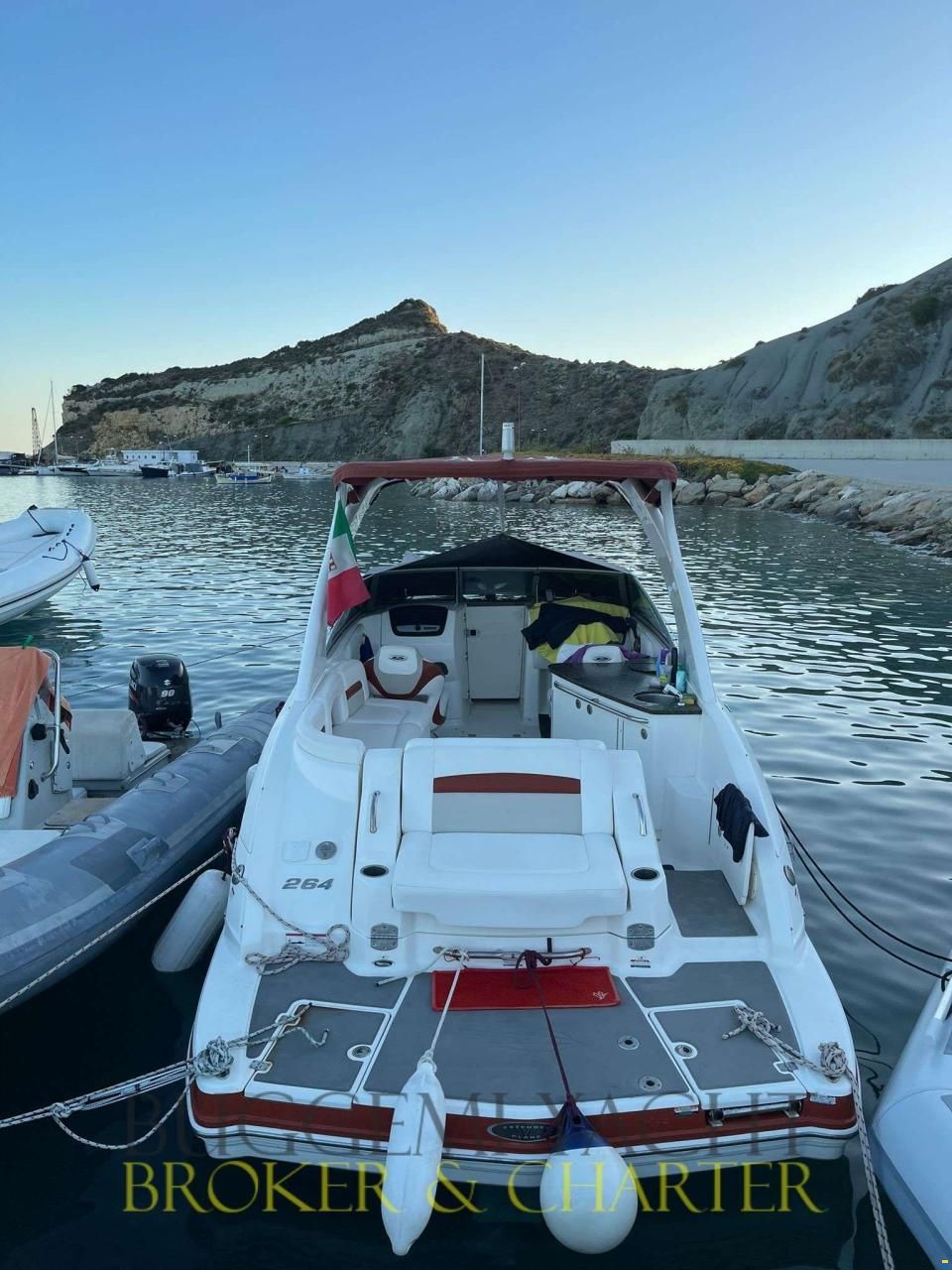 Chaparral SUNESTA 264