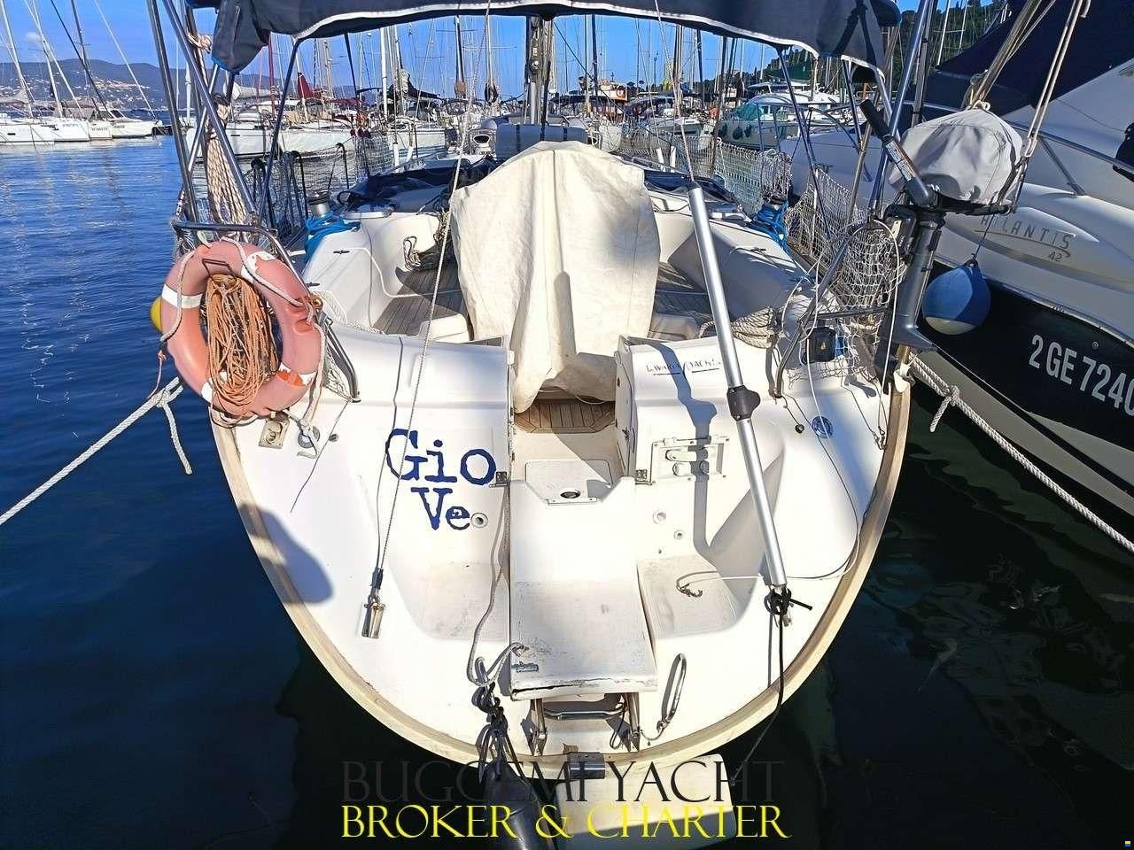 Bavaria 42