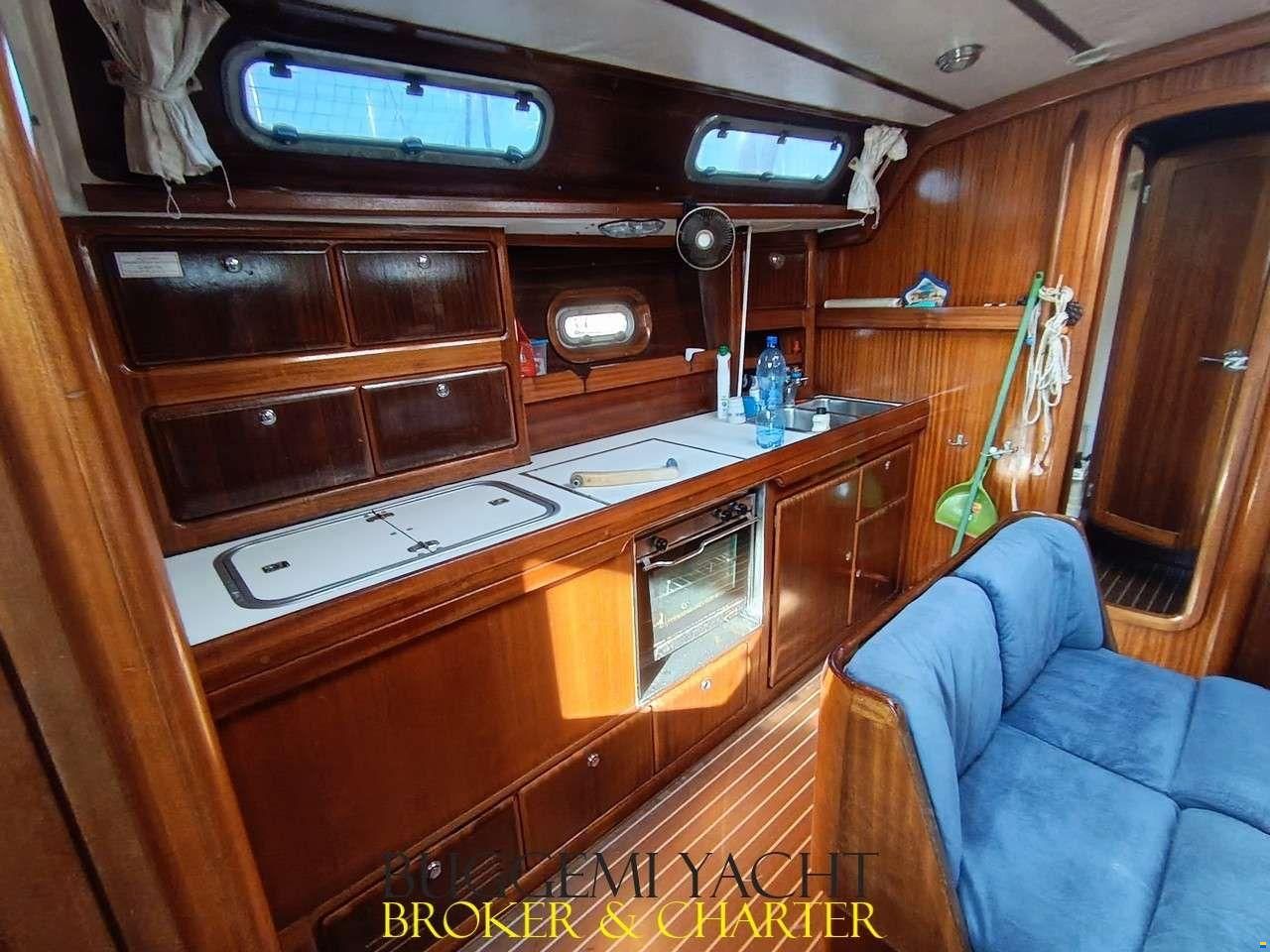 Bavaria 42