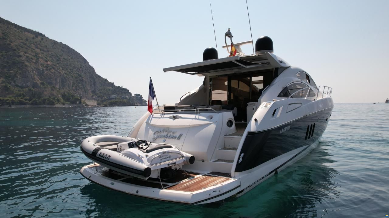 Sunseeker Predator 62