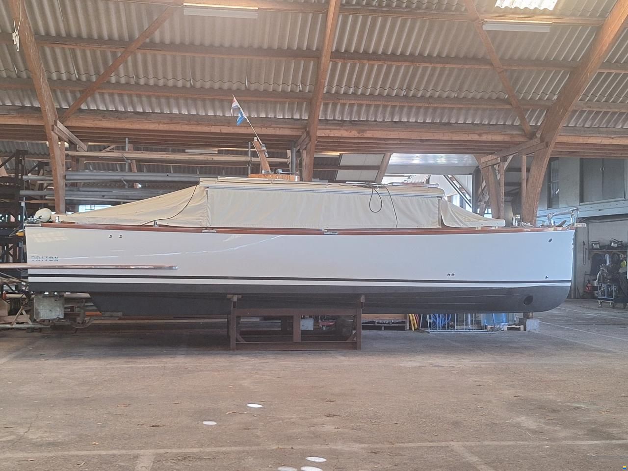 Triton Triton