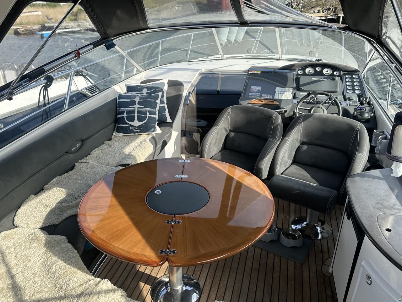 Windy 42 Grand Bora
