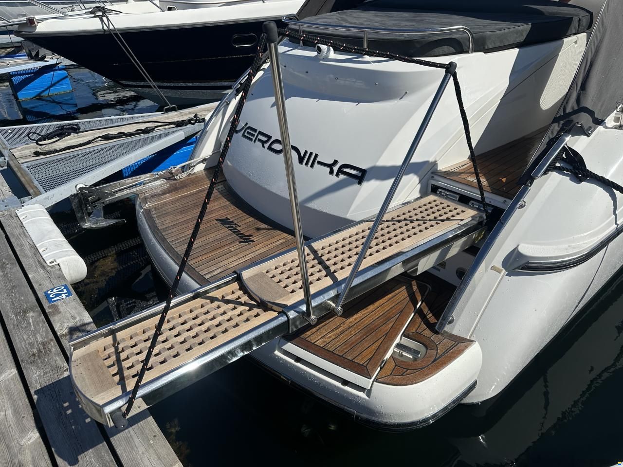 Windy 42 Grand Bora
