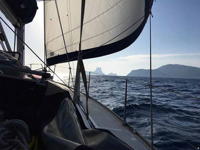 Bavaria Cruiser 36