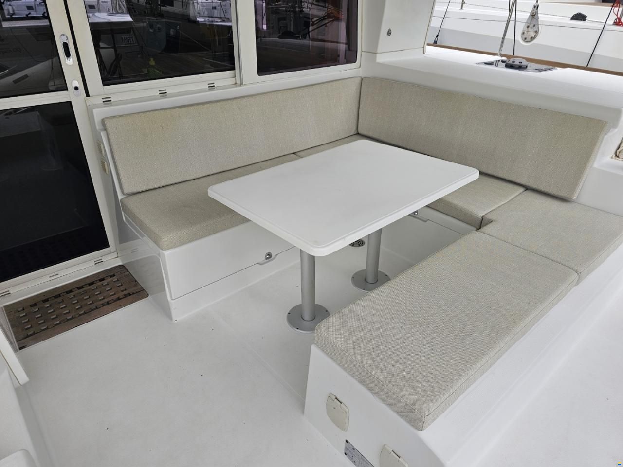 Lagoon 400 S2