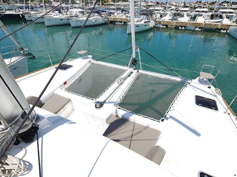 Lagoon 450 F