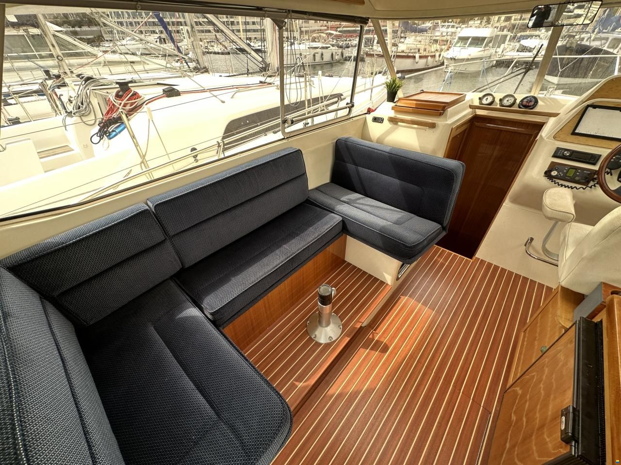 ACM Dufour Elite 31