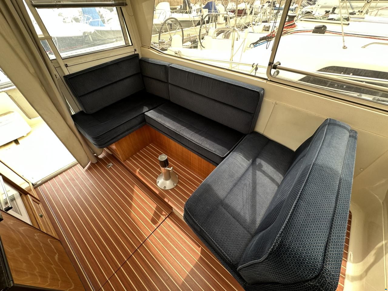 ACM Dufour Elite 31