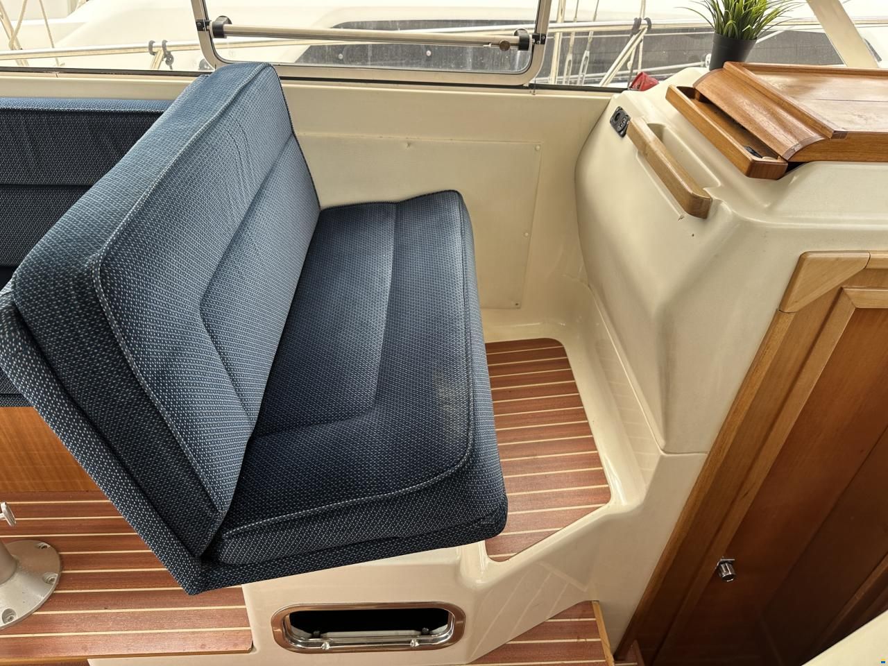 ACM Dufour Elite 31