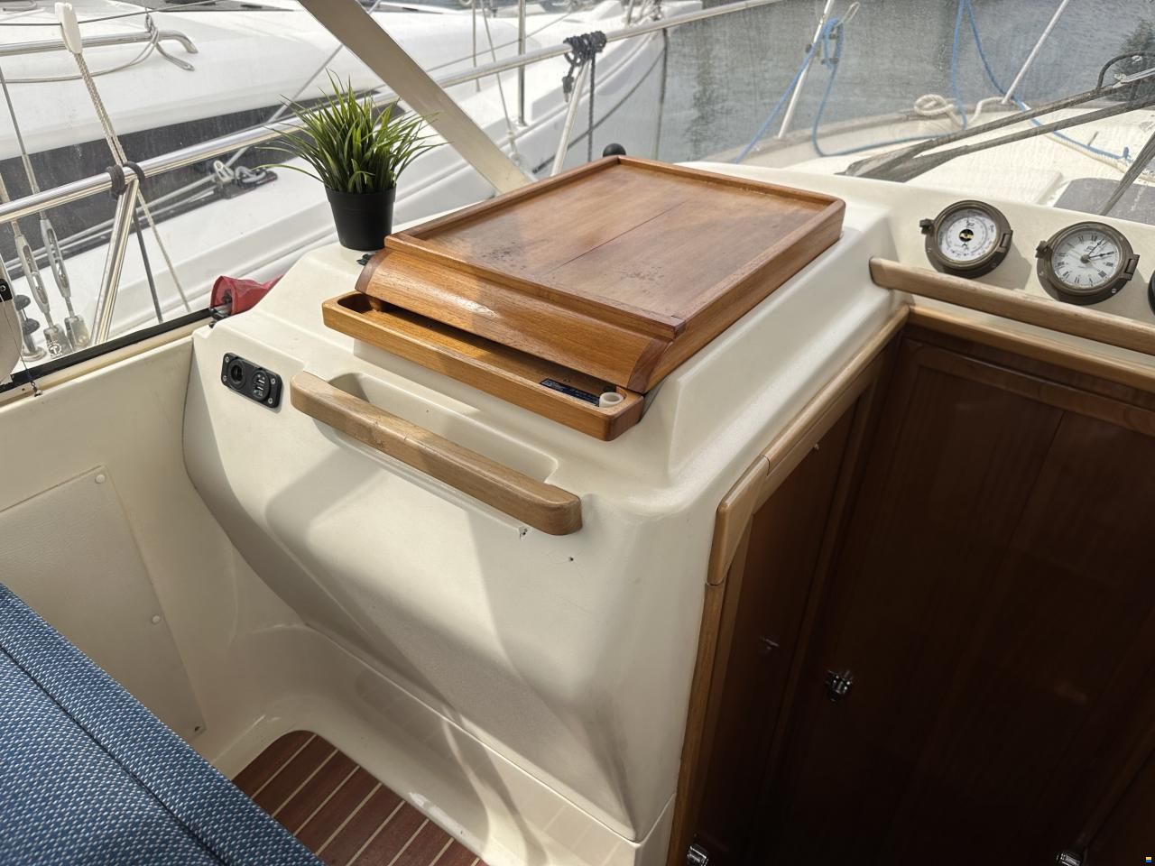 ACM Dufour Elite 31
