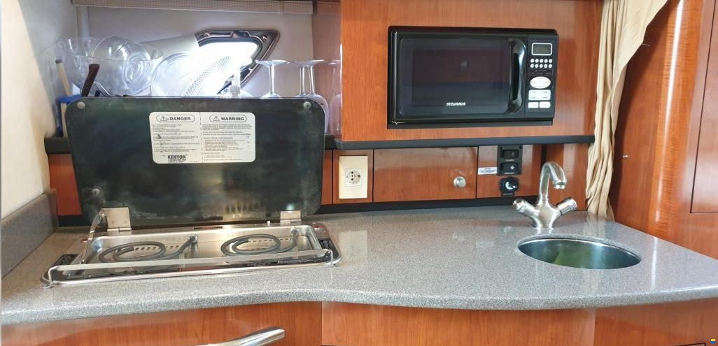 Sea Ray 335 Sundancer