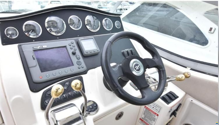 Sea Ray 335 Sundancer